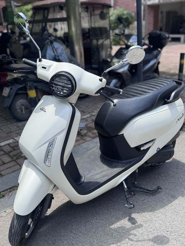 新大洲本田 NS125LA