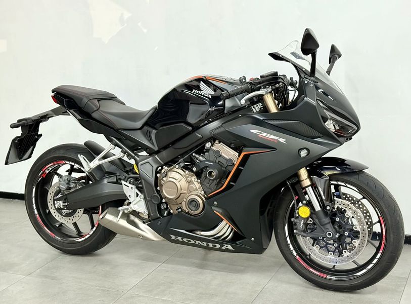 本田DREAMWING CBR650R