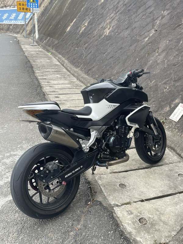 春风 800NK