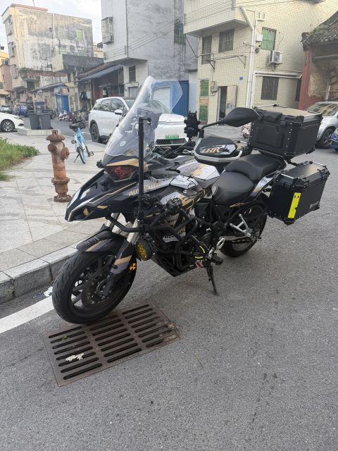 贝纳利 TRK552