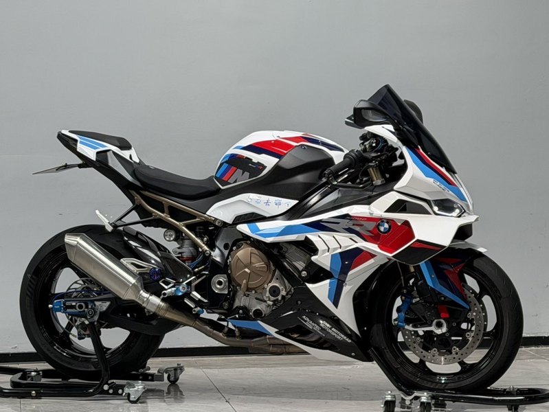 宝马 S 1000 RR