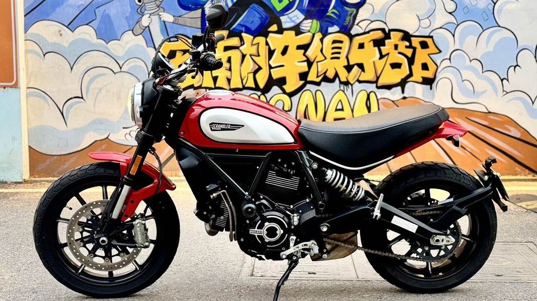 杜卡迪 Scrambler 800