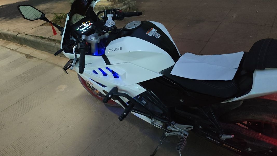 赛科龙 RC250