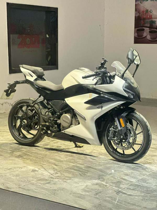 春风 250SR