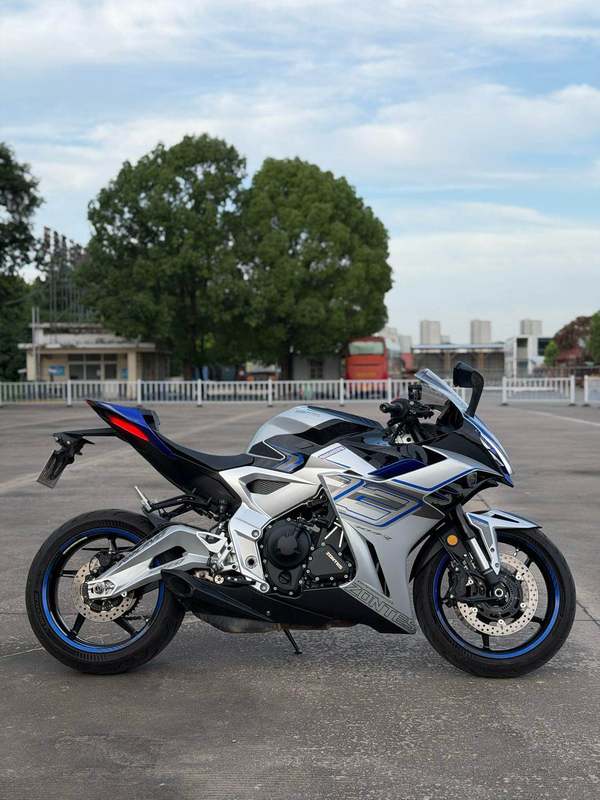 升仕 703RR