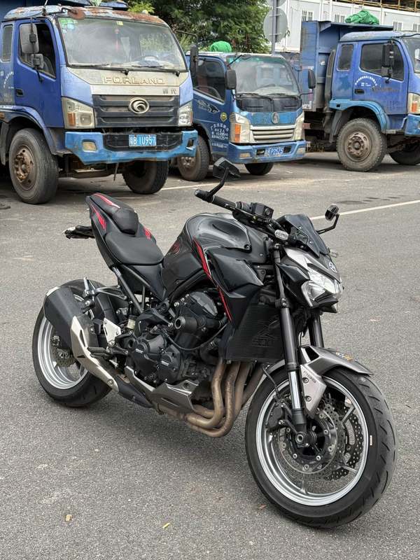 川崎 Z900