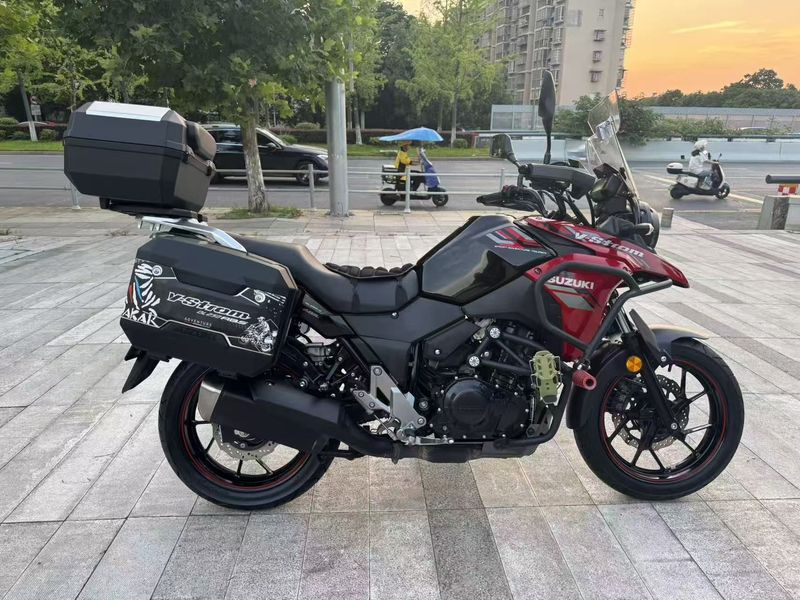 豪爵铃木 DL250