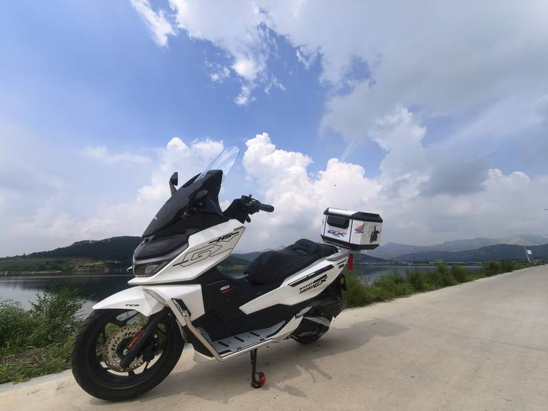 新大洲本田 NS150GX