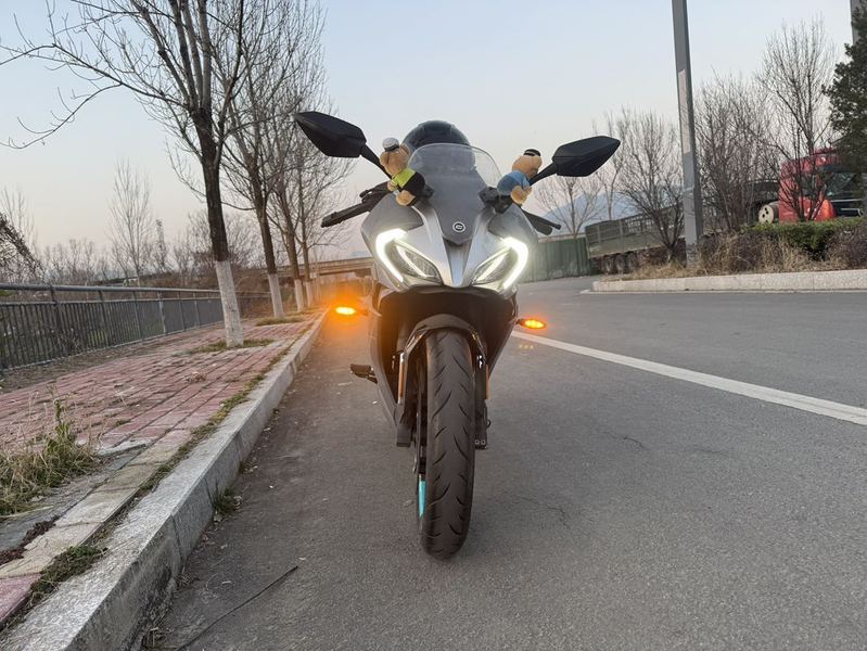 春风 250SR