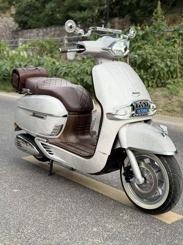 维多利亚 Sixties 250Si