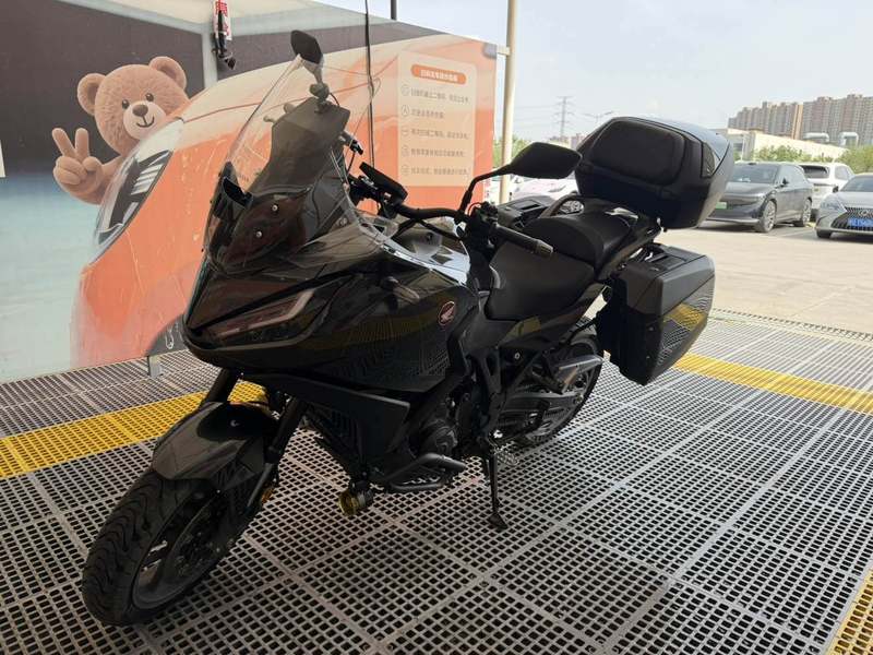 本田DREAMWING NT1100