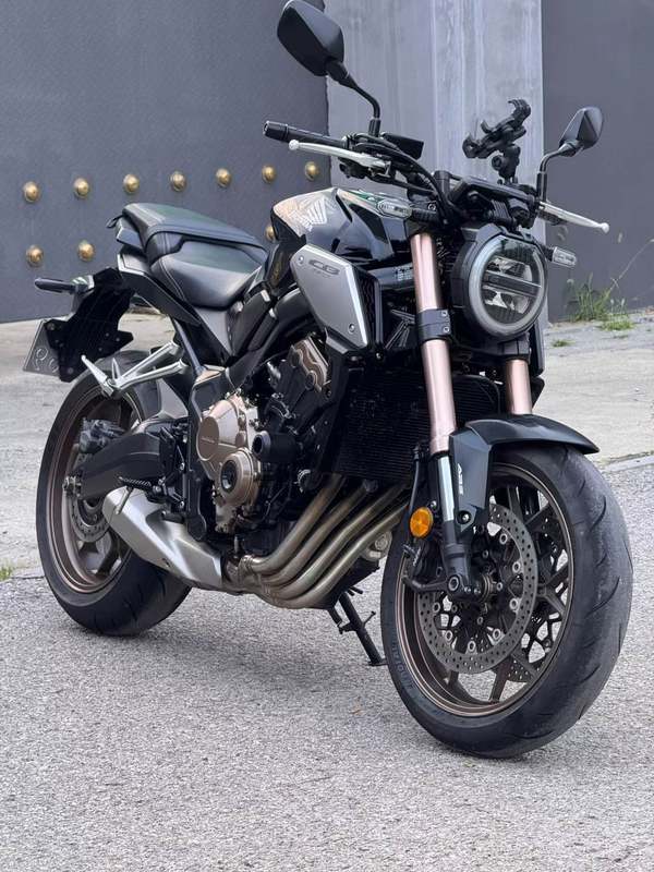 本田DREAMWING CB650R 