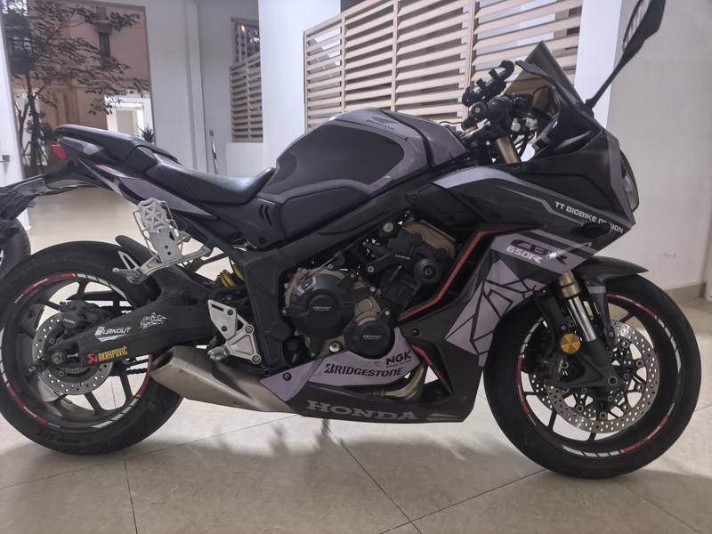 本田DREAMWING CBR650R