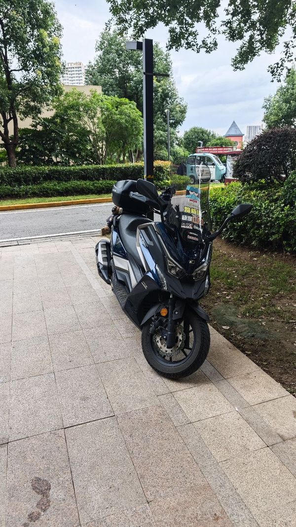 光阳 赛艇 S350
