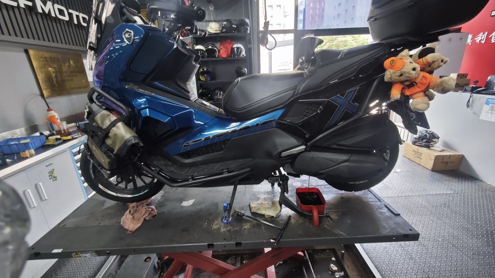 光阳 赛艇 X350
