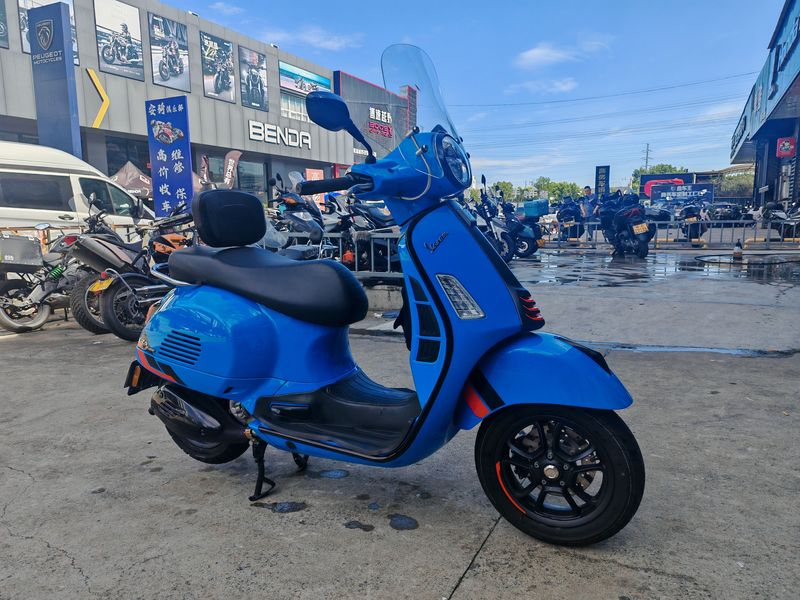 VESPA GTS