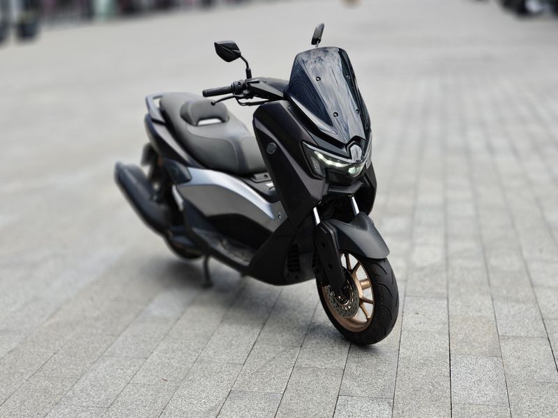雅马哈 NMAX