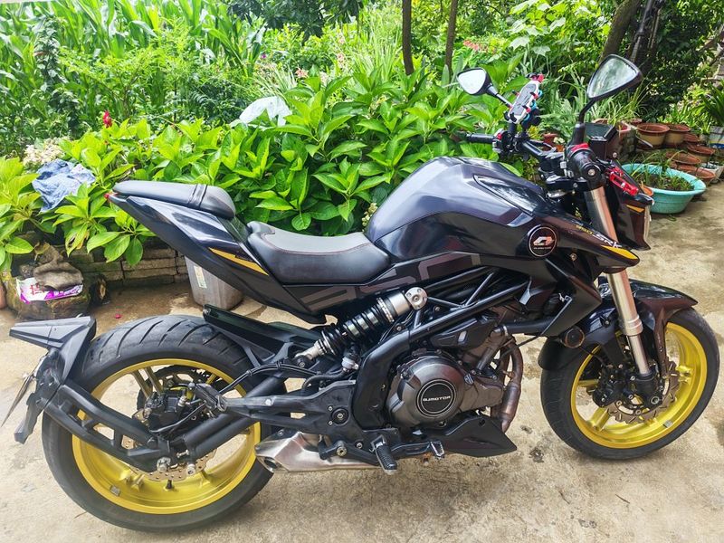QJMOTOR 追350