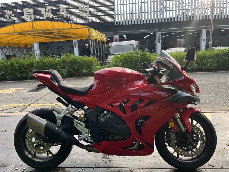 QJMOTOR 赛600