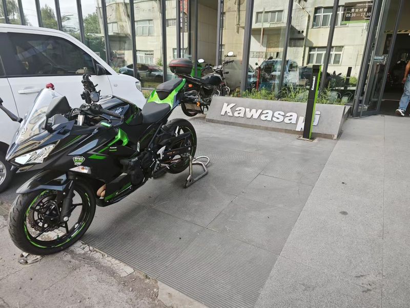 川崎 Ninja 400