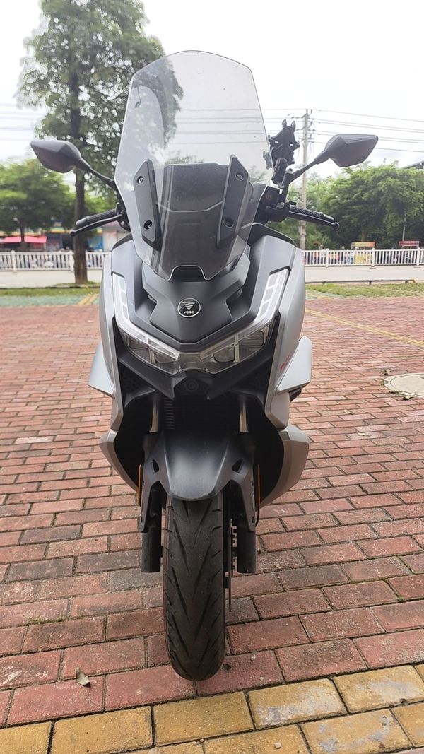 无极 SR250GT