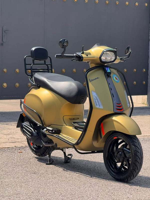 VESPA Sprint 150