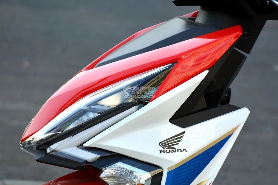 新大洲本田 裂行 RX125Fi