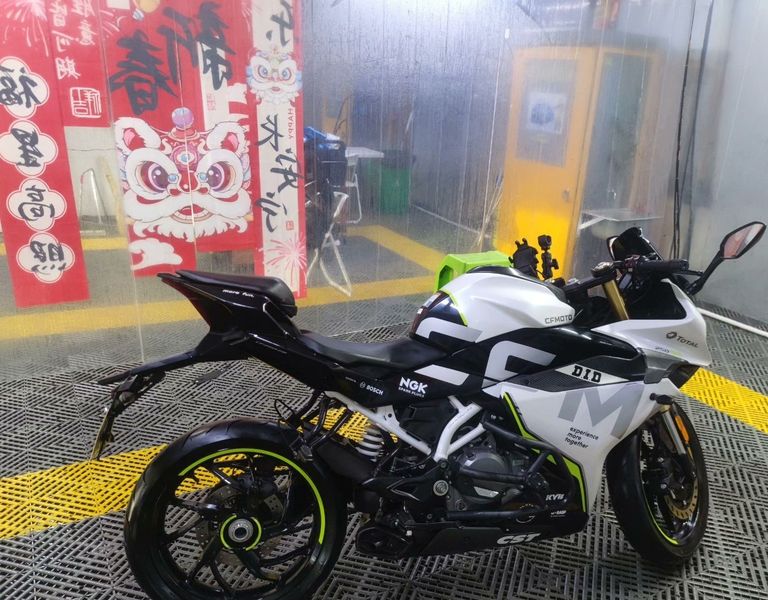 春风 250SR