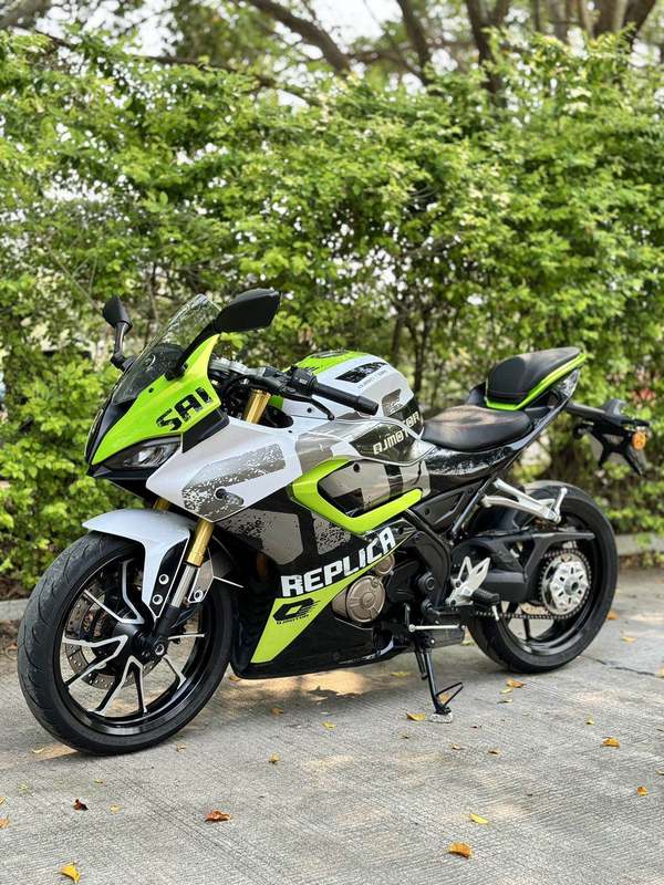 QJMOTOR 赛250