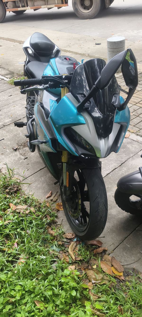 春风 250SR
