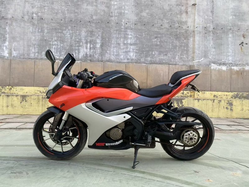 QJMOTOR 赛250