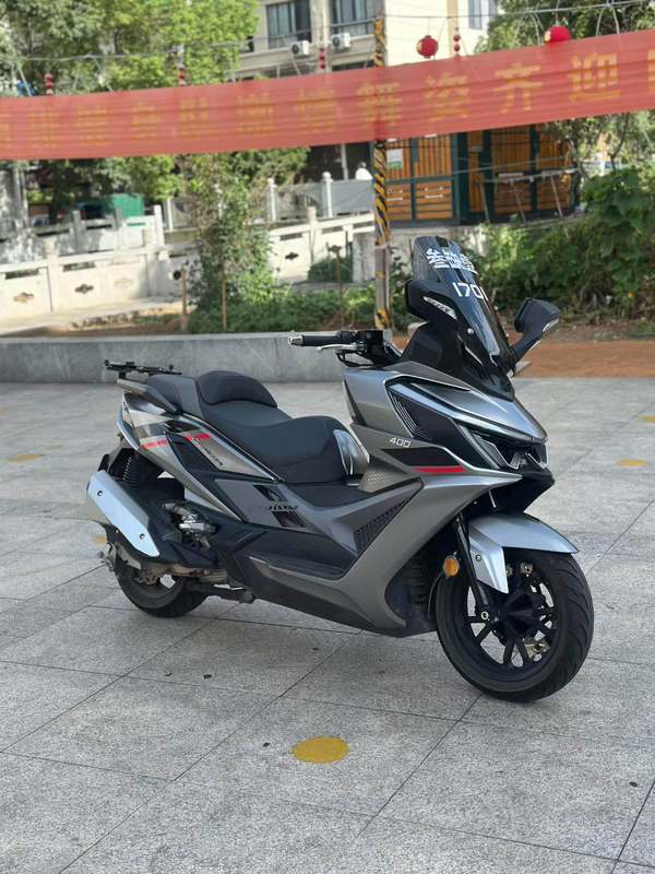 三阳 巡弋 Cruisym400