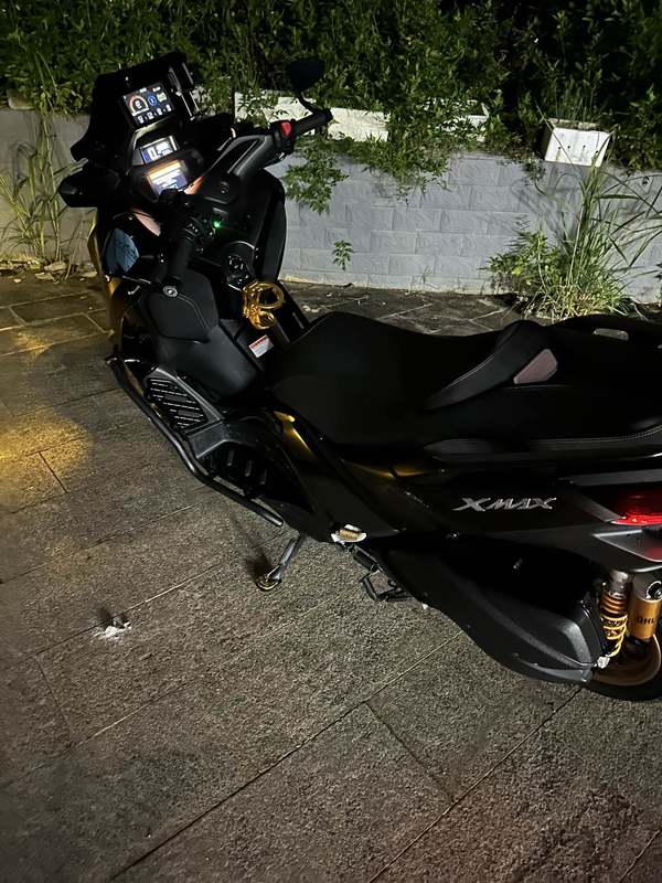 雅马哈 XMAX