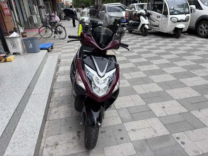 新大洲本田 EX125