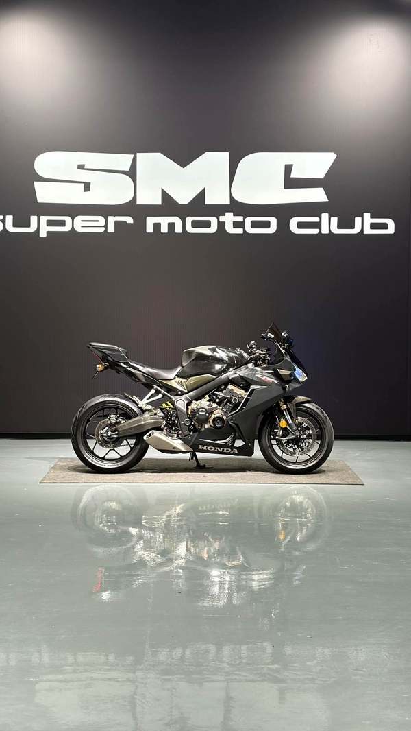 本田DREAMWING CBR650R