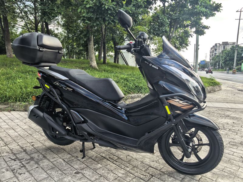 豪爵 UFR150
