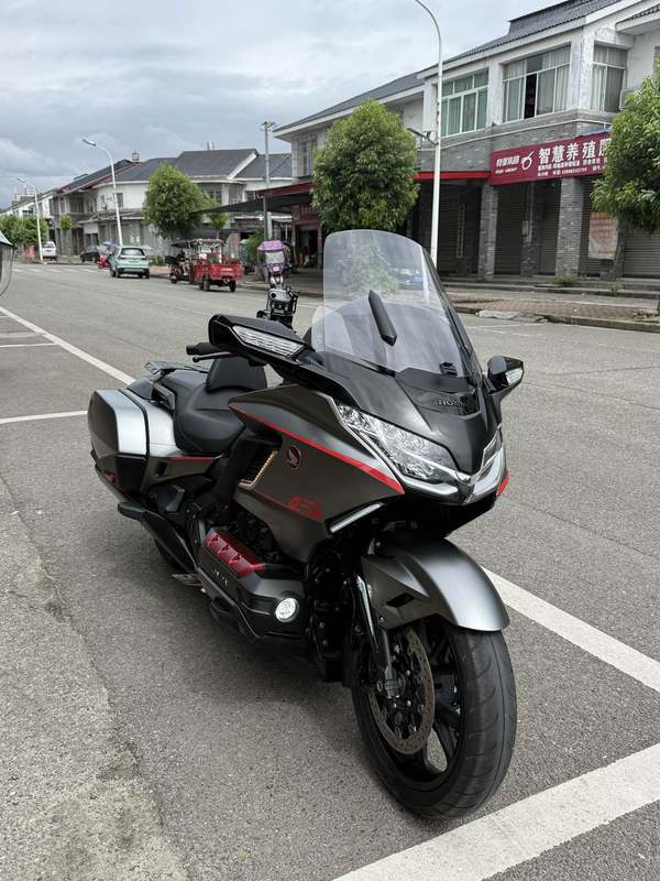 本田DREAMWING Gold Wing GL1800