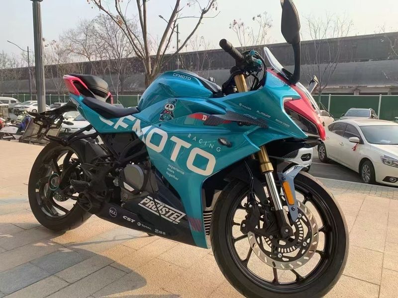 春风 250SR