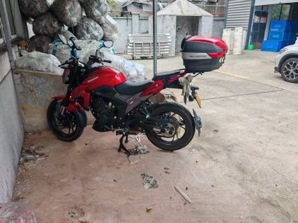 豪爵 DR150