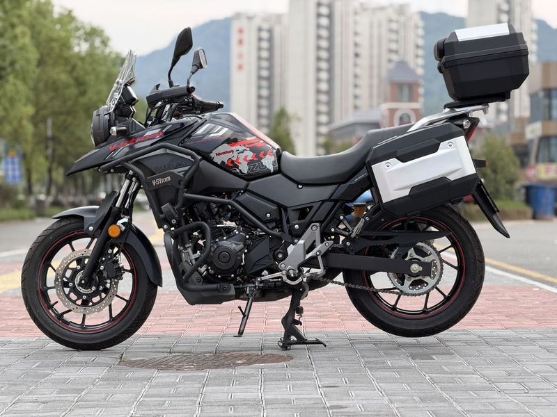 豪爵铃木 DL250
