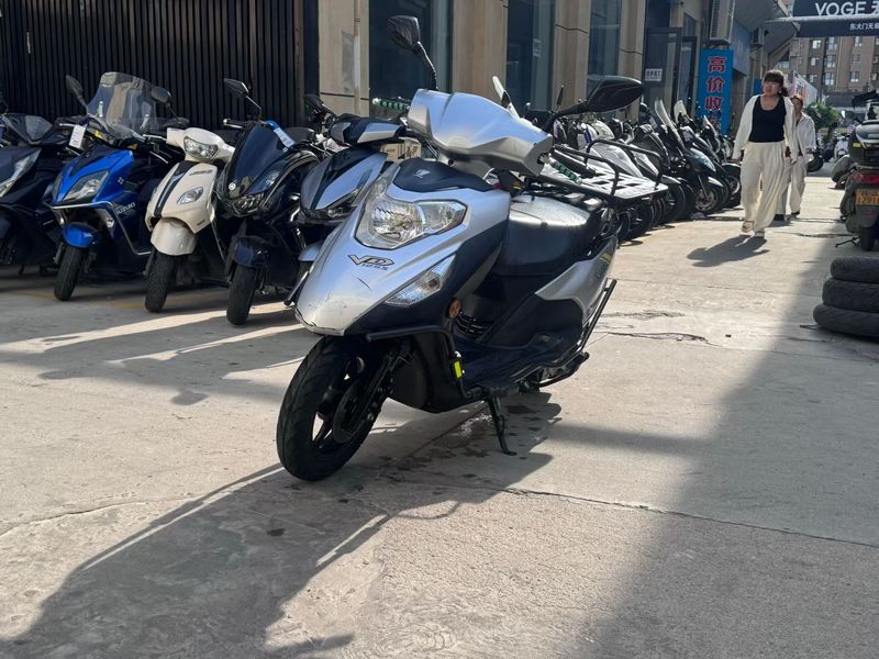 豪爵 速道 VD125/S