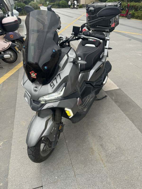 SYM三阳 Husky ADV 150