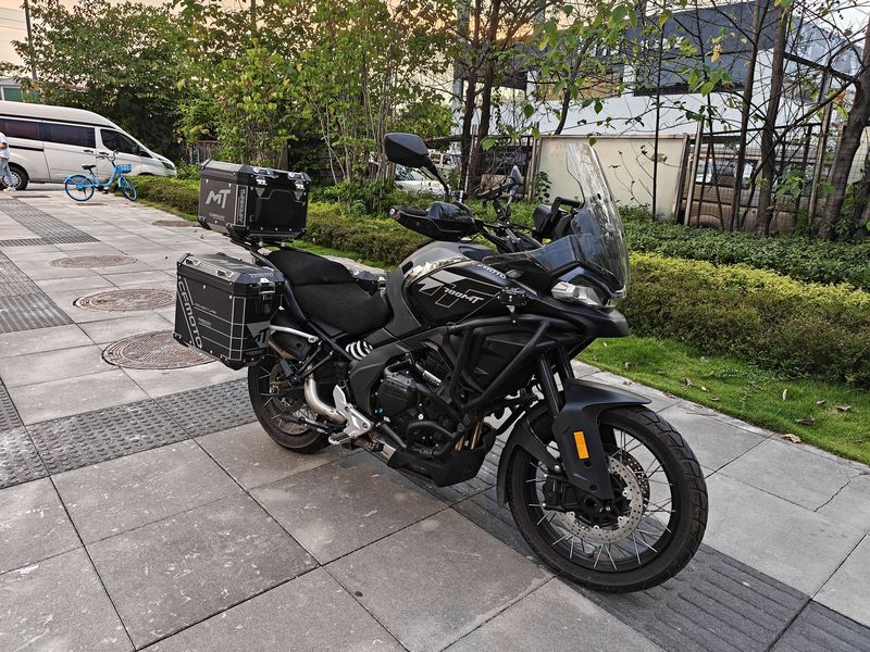 春风 700MT