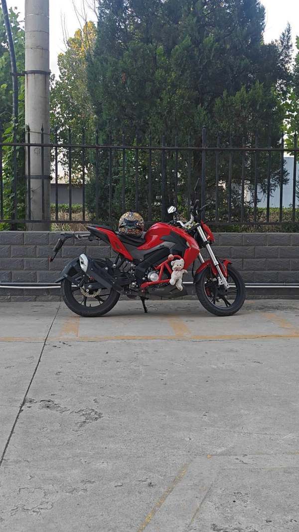 贝纳利 小迅龙 BN150S
