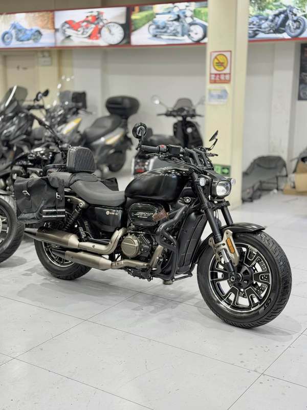 QJMOTOR 闪350