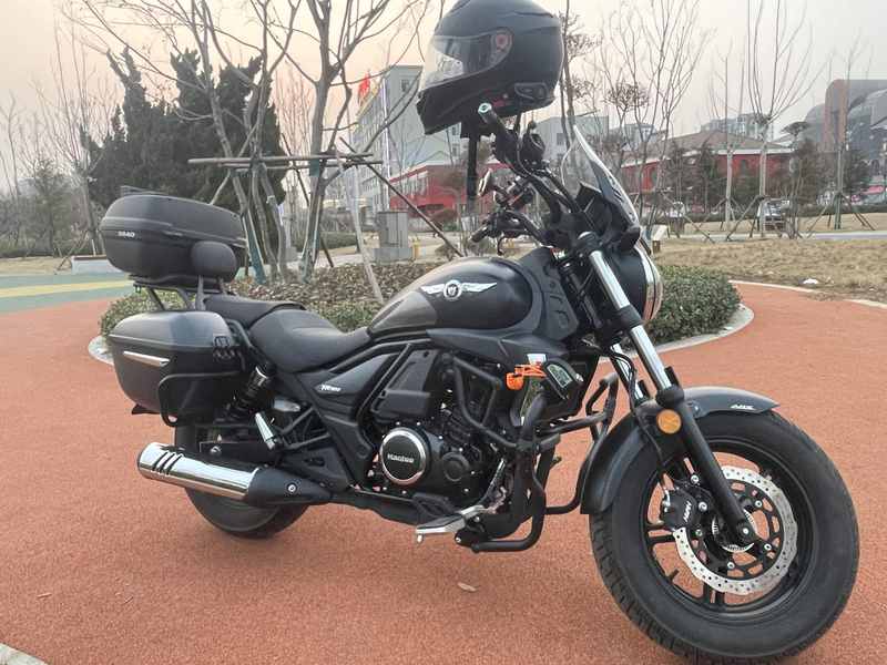 豪爵 TR300