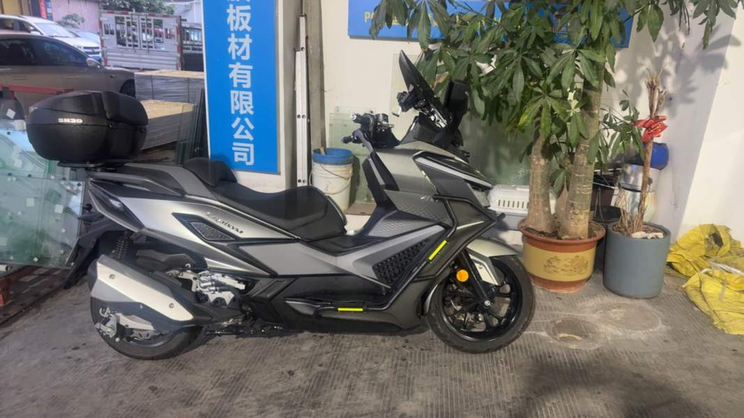 三阳 巡弋 Cruisym400