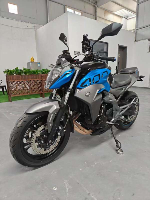 春风 400NK