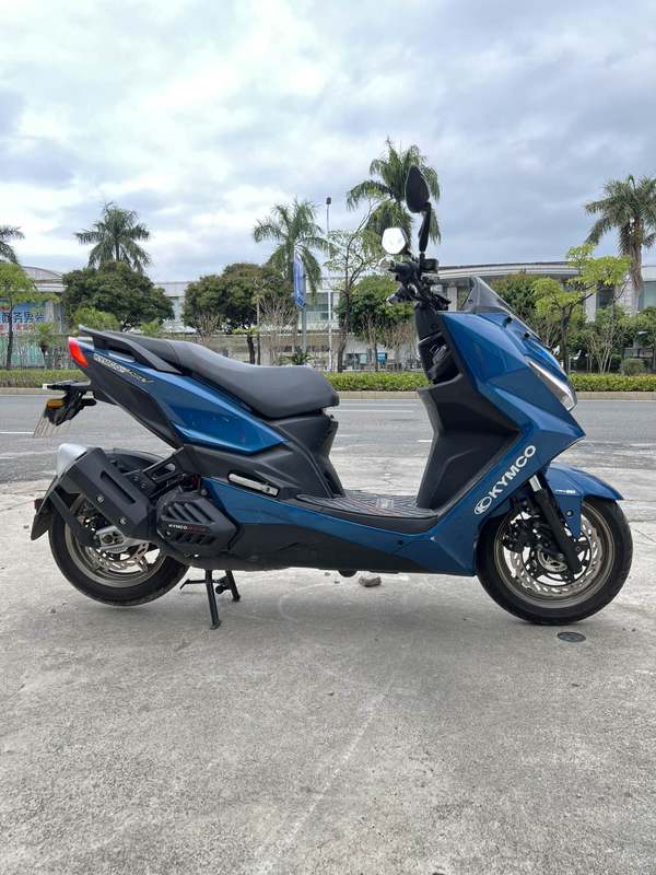 光阳 KRV180