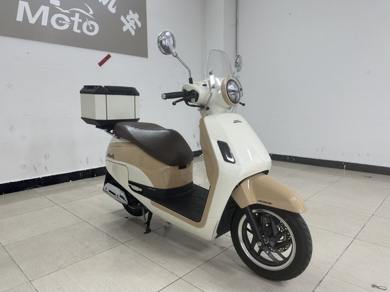 新大洲本田 NS125LA